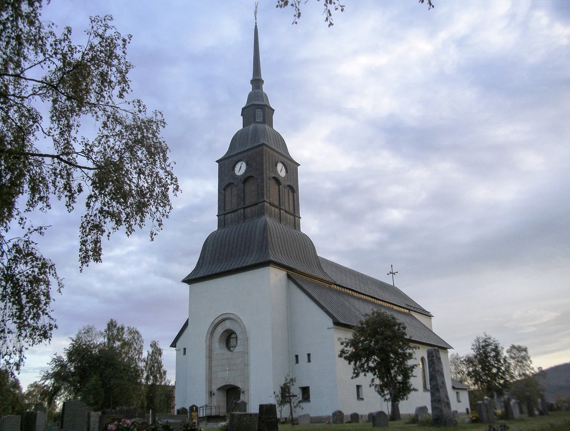 Överkalix kyrka — kyrkan i samhället, inte Kungsbäcken och inte WeHunt 203276